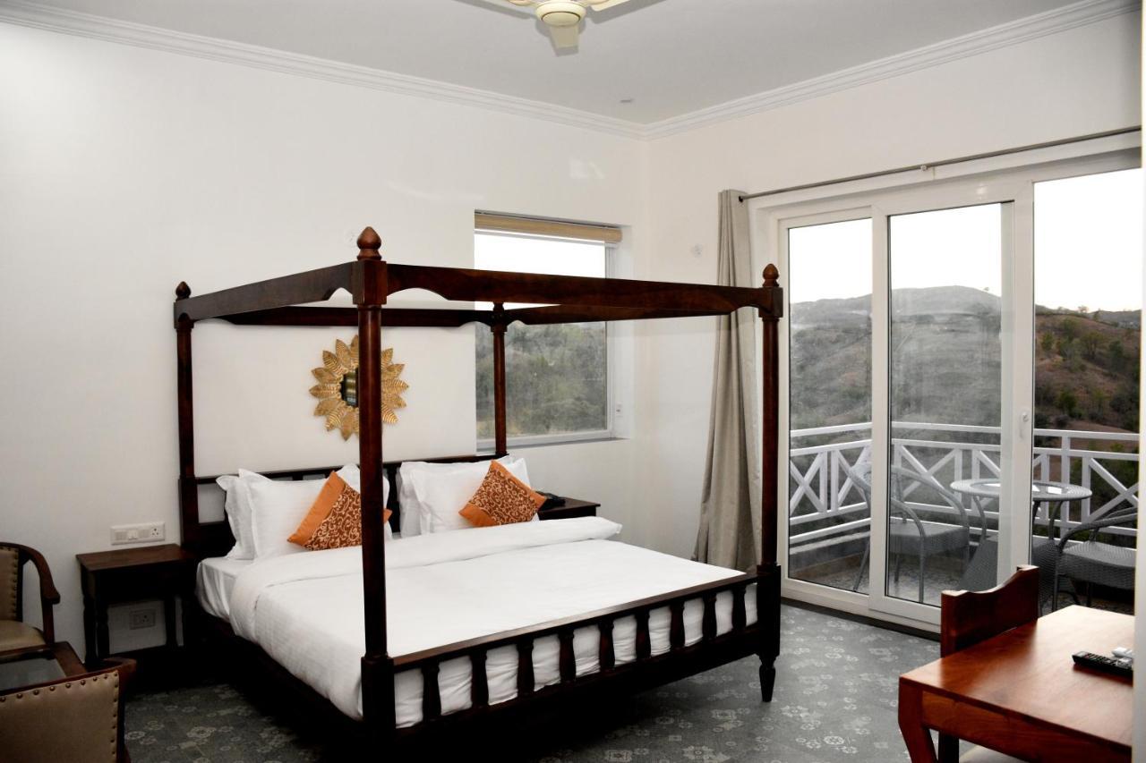 The Sky Imperial Pavoreal Jungle Resort Kumbhalgarh Εξωτερικό φωτογραφία
