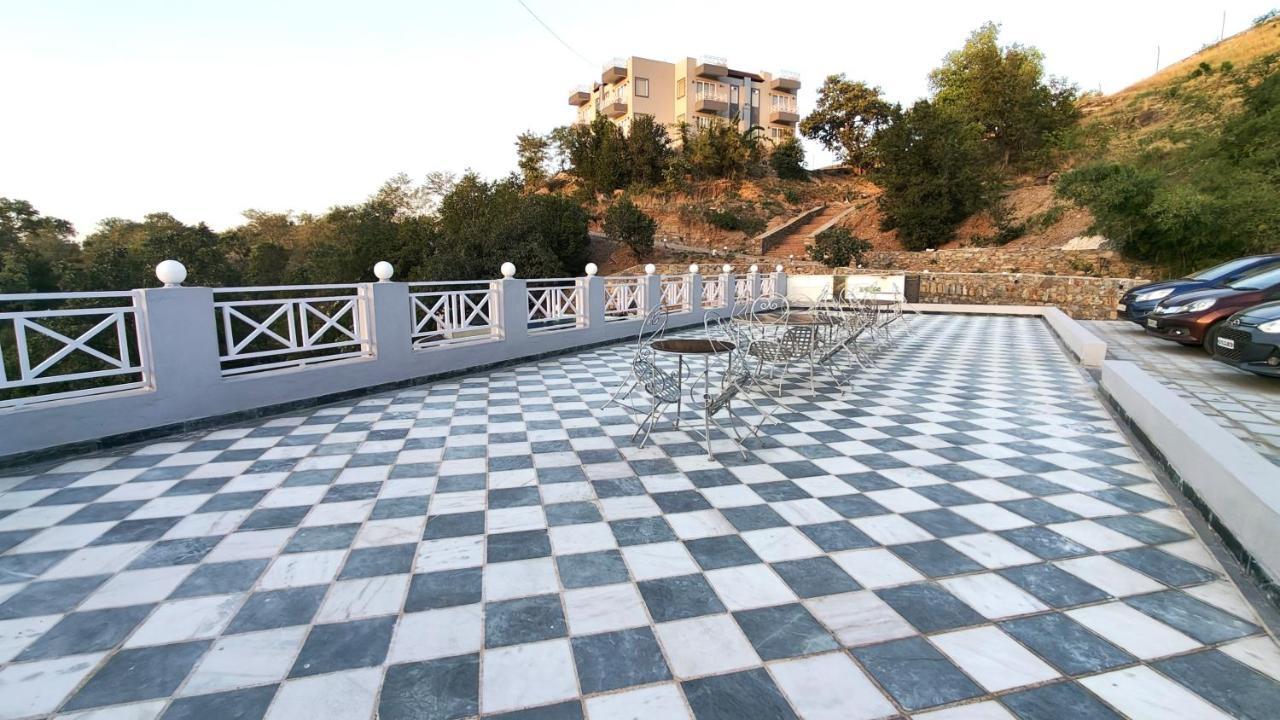 The Sky Imperial Pavoreal Jungle Resort Kumbhalgarh Εξωτερικό φωτογραφία