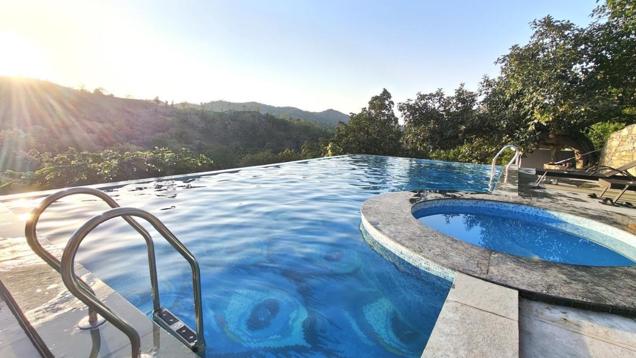 The Sky Imperial Pavoreal Jungle Resort Kumbhalgarh Εξωτερικό φωτογραφία