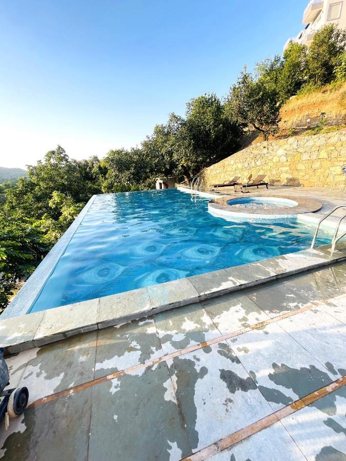 The Sky Imperial Pavoreal Jungle Resort Kumbhalgarh Εξωτερικό φωτογραφία