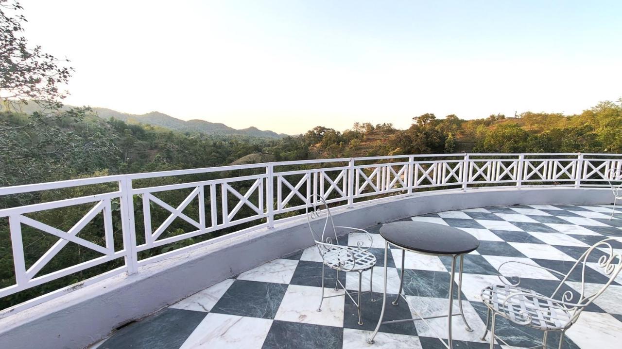 The Sky Imperial Pavoreal Jungle Resort Kumbhalgarh Εξωτερικό φωτογραφία