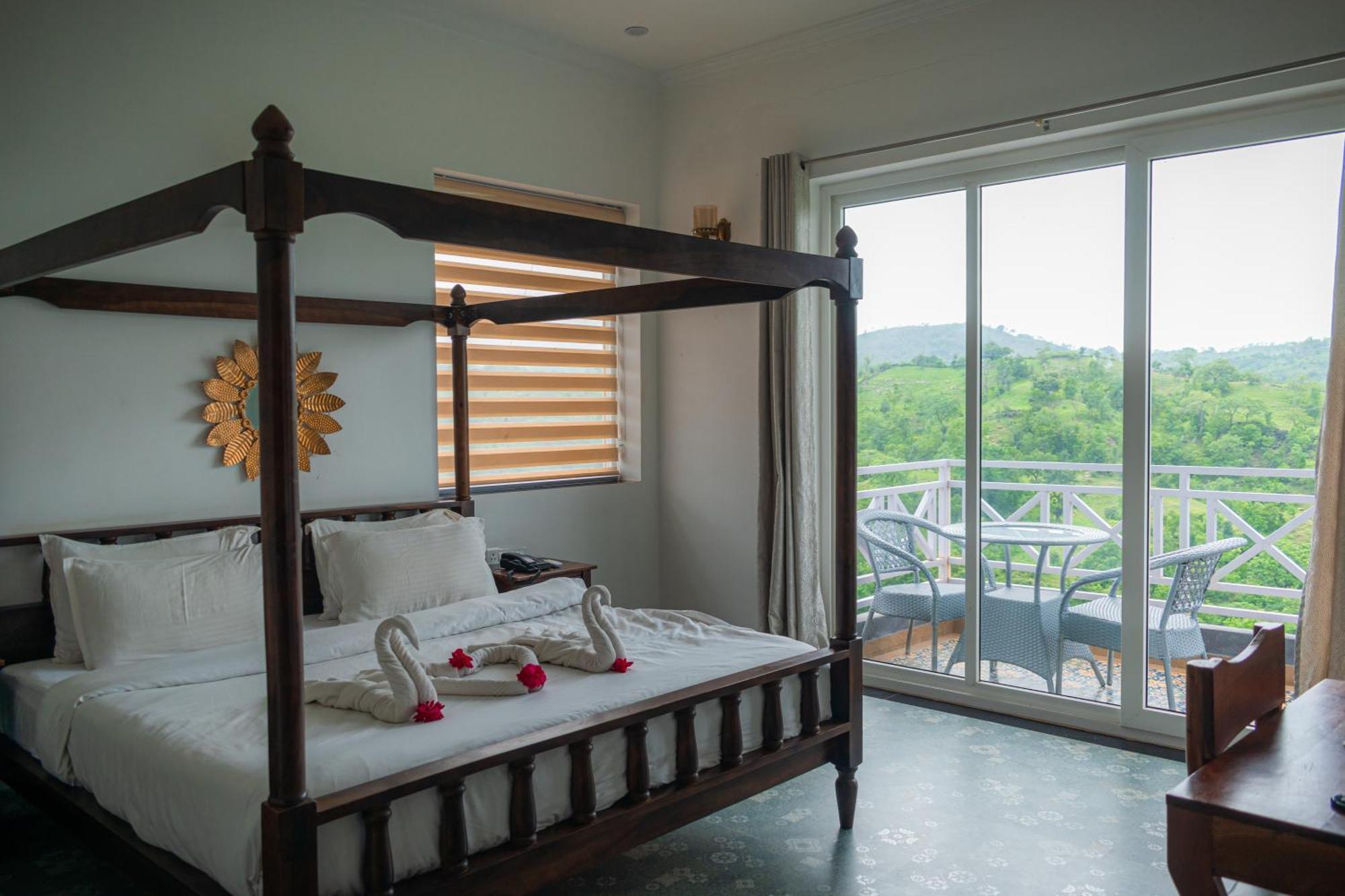 The Sky Imperial Pavoreal Jungle Resort Kumbhalgarh Εξωτερικό φωτογραφία